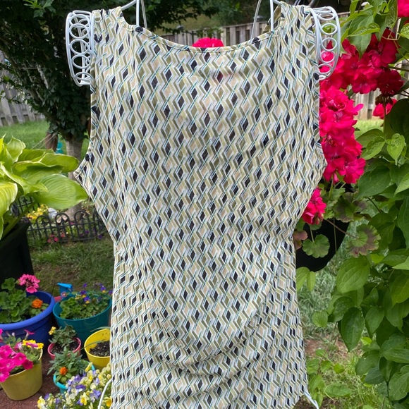 KENNETH COLE REACTION Diamond Sleeveless Top SZ L - Picture 3 of 6